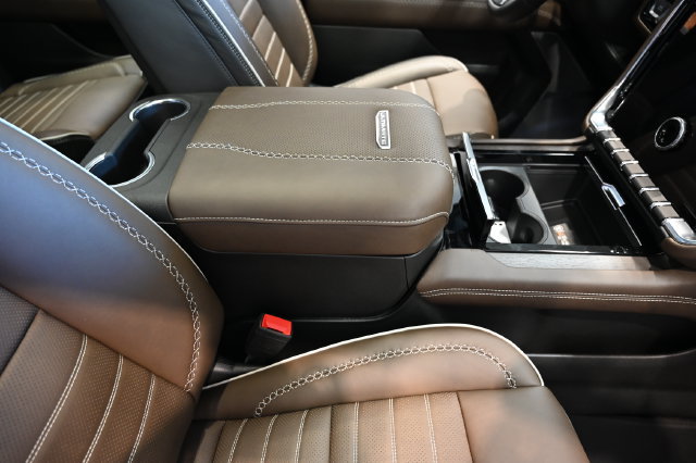 New 2026 GMC Yukon XL Denali Ultimate AWD/4WD image 25