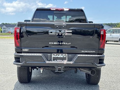 New 2025 GMC Sierra 3500 Denali Ultimate image 36