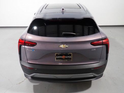 Used 2024 Chevrolet Blazer EV LT AWD/4WD image 7