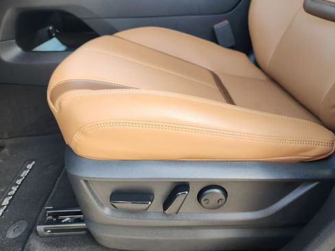 Used 2025 Nissan Armada SL w/ Captain's Chari Seat Package AWD/4WD image 21