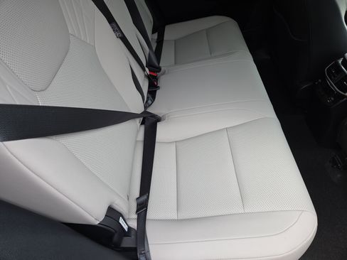 Certified 2024 Lexus RX 350 Premium w/ Accessory Package (Z1) image 20