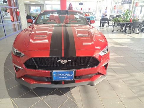 Certified 2022 Ford Mustang GT Premium w/ GT Performance Package image 3