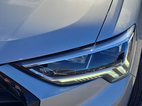 Used 2023 Audi Q3 2.0T Premium w/ Black Optic Package image 31