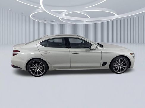 New 2026 Genesis G70 2.5T Prestige RWD image 2