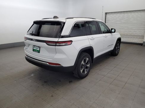 Used 2023 Jeep Grand Cherokee 4WD 4xe image 9
