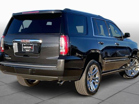 Used 2020 GMC Yukon Denali w/ Denali Ultimate Package image 12