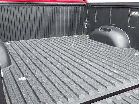 Used 2024 Toyota Tundra Capstone AWD/4WD image 9