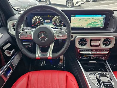 Certified 2022 Mercedes-Benz G 63 AMG 4MATIC image 32