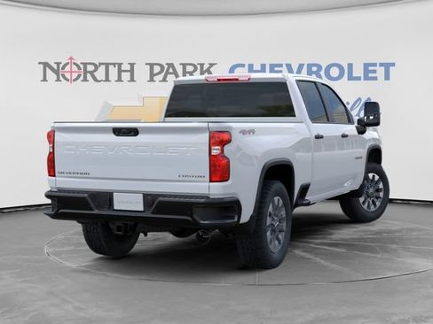 New 2026 Chevrolet Silverado 2500 Custom w/ Custom Value Package AWD/4WD image 4
