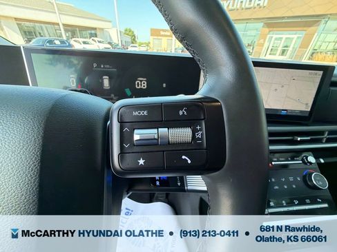 Certified 2024 Hyundai Santa Fe XRT AWD/4WD image 30