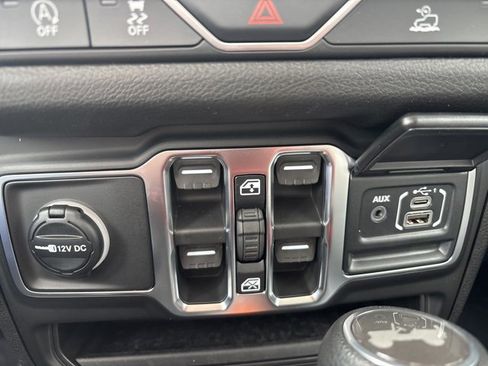 New 2026 Jeep Wrangler Sport S image 12