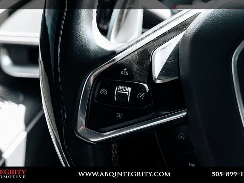 Used 2021 Chevrolet Corvette Stingray Coupe w/ 1LT RWD image 27