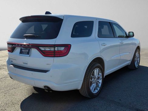 Used 2025 Dodge Durango GT AWD/4WD image 3