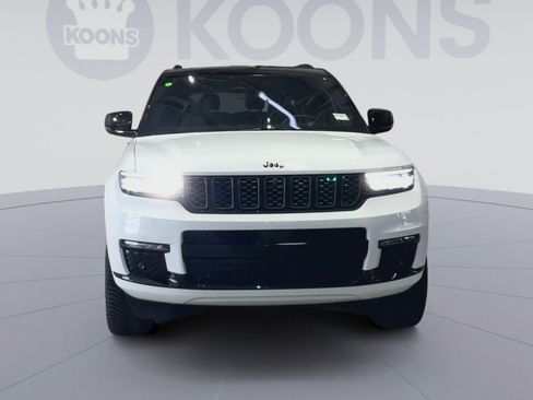 Used 2025 Jeep Grand Cherokee L Summit AWD/4WD image 4