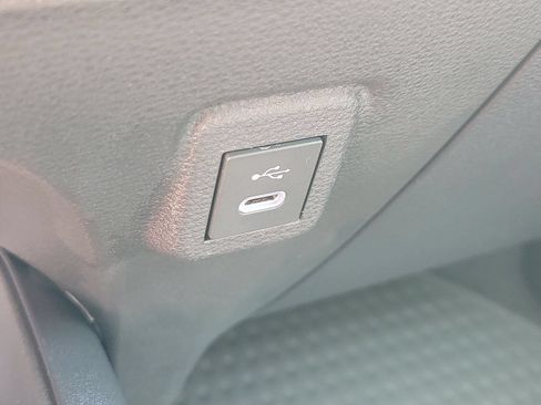 Used 2026 Toyota Corolla LE FWD image 28