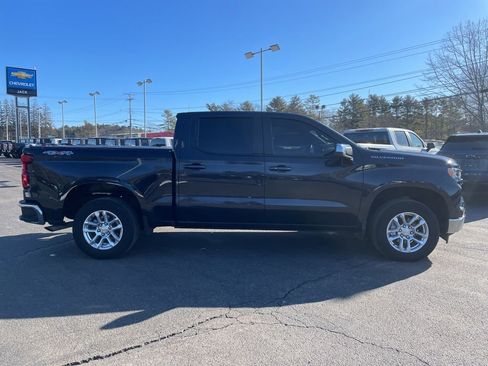 Used 2023 Chevrolet Silverado 1500 LT AWD/4WD image 10