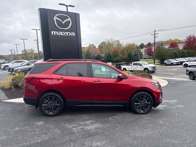 Used 2022 Chevrolet Equinox RS AWD/4WD image 16
