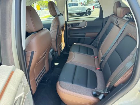 Used 2025 Ford Bronco Sport Outer Banks w/ Outer Banks Tech Package+ image 8