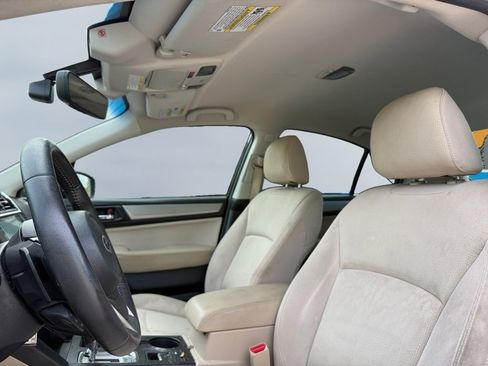 Used 2019 Subaru Legacy 2.5i Premium image 12