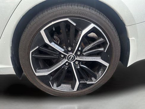 Used 2023 Nissan Altima 2.5 SR FWD image 17