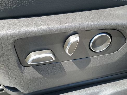 New 2026 GMC Sierra 3500 Denali AWD/4WD image 7