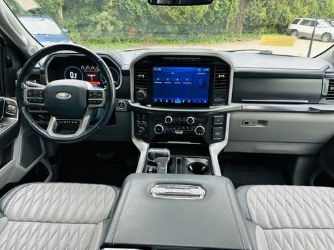 Used 2022 Ford F150 Limited image 27