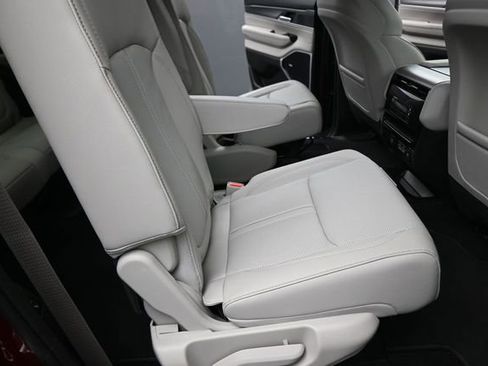 New 2026 Jeep Grand Wagoneer Limited AWD/4WD image 24