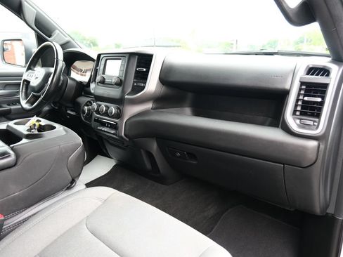 Used 2022 RAM 1500 Big Horn AWD/4WD image 30