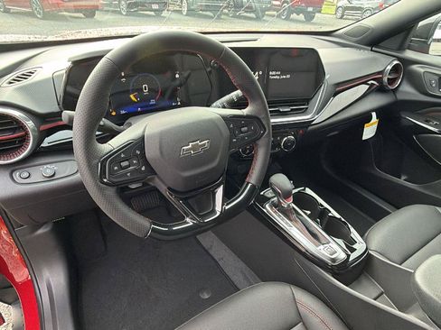 New 2026 Chevrolet Trax RS w/ Driver Confidence Package FWD image 3