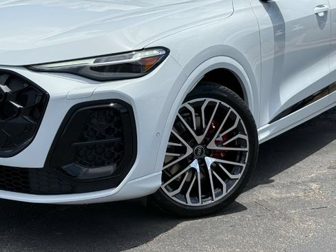 New 2026 Audi SQ5 Prestige AWD/4WD image 3