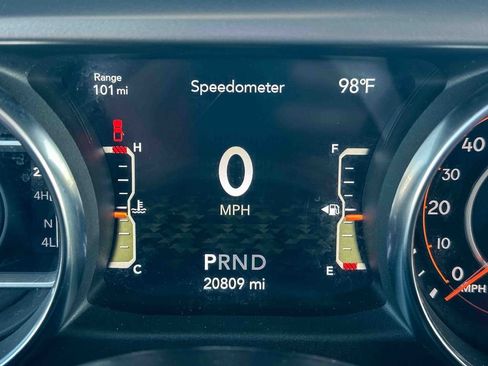 Used 2023 Jeep Gladiator Sport AWD/4WD image 25