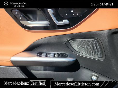 Certified 2026 Mercedes-Benz C 300 4MATIC Sedan image 22