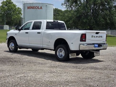 New 2026 RAM 3500 Tradesman AWD/4WD image 4