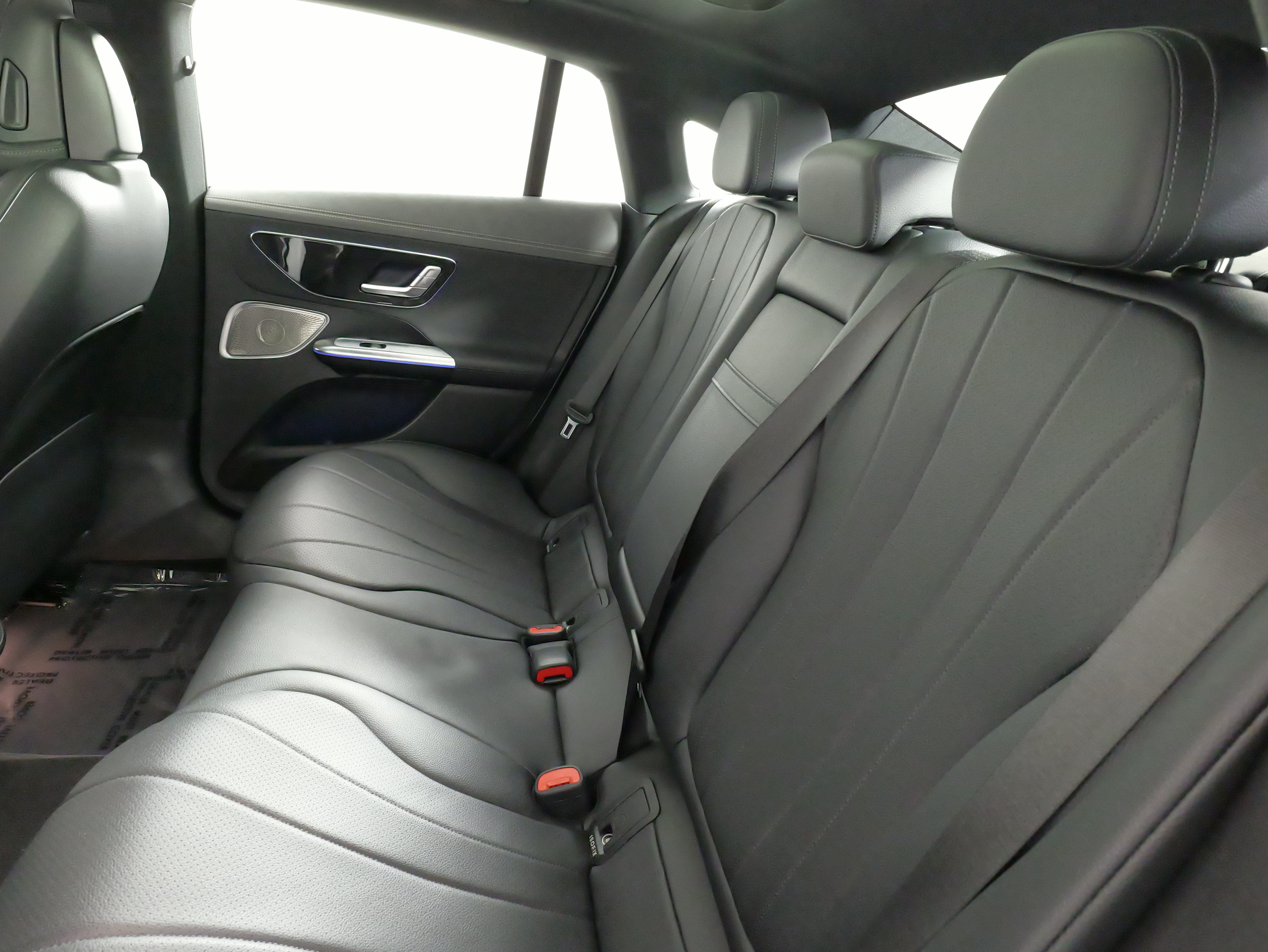 Used 2023 Mercedes-Benz EQE 350+ 4MATIC Sedan w/ Digital Light Package image 36