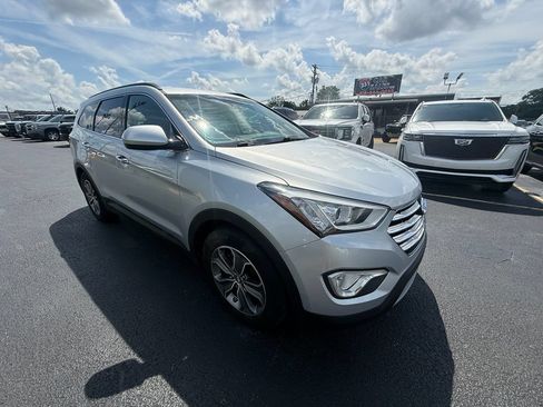 Used 2013 Hyundai Santa Fe GLS w/ Popular Equipment Pkg FWD image 1