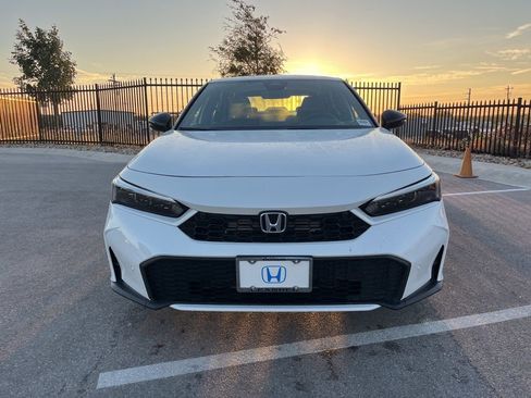 Used 2026 Honda Civic Sport Touring image 2