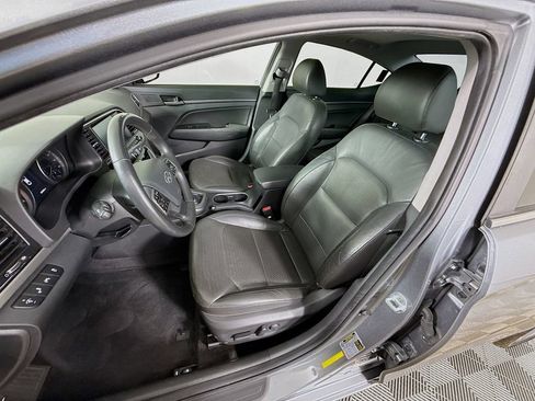 Used 2018 Hyundai Elantra Limited w/ Limited Ultimate Package 02 FWD image 23