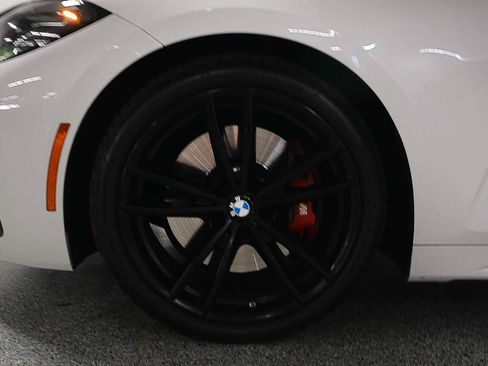 Used 2024 BMW M440i Convertible w/ Premium Package RWD image 9