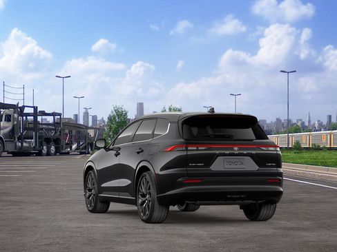 New 2026 Toyota Crown Signia image 7