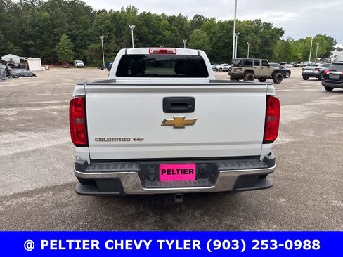 Used 2017 Chevrolet Colorado W/T w/ WT Convenience Package RWD image 6
