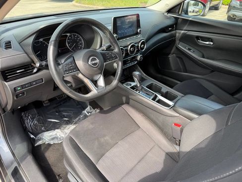 Used 2024 Nissan Sentra SV w/ All-Weather Package FWD image 12