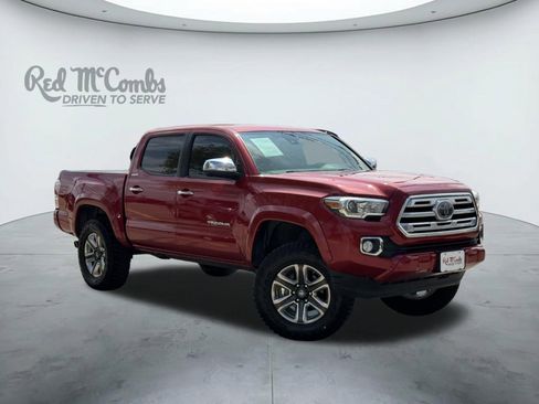 Used 2019 Toyota Tacoma Limited image 1