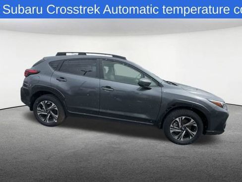 Used 2024 Subaru Crosstrek 2.0i Premium AWD/4WD image 10