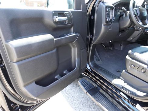 Used 2022 Chevrolet Silverado 1500 Custom Trail Boss image 15