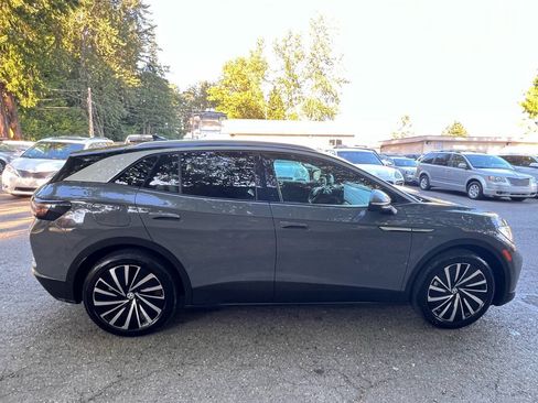 Used 2023 Volkswagen ID.4 Pro S Plus RWD image 6