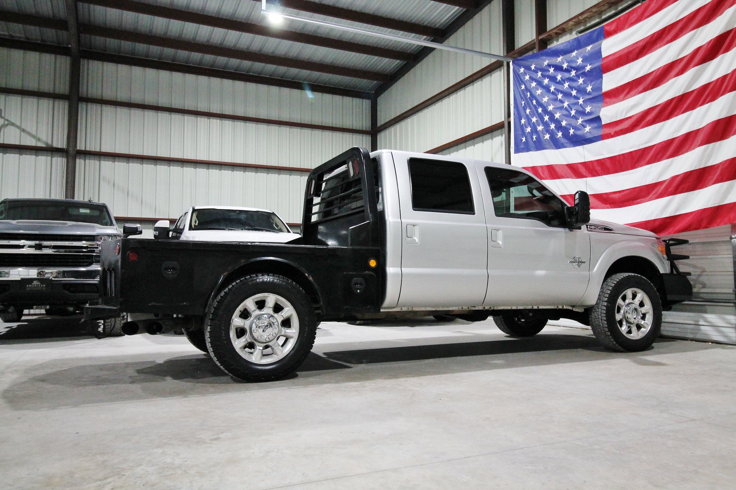 Used 2015 Ford F250 Lariat w/ Lariat Ultimate Package AWD/4WD image 11