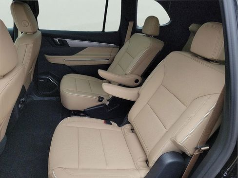 New 2026 Buick Enclave Preferred w/ Power Package image 13