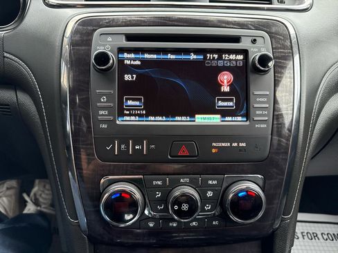 Used 2017 Buick Enclave Leather image 13