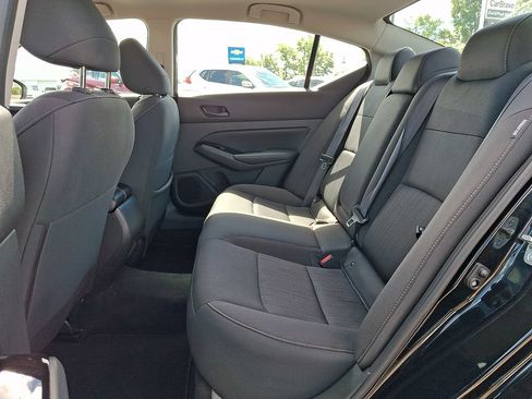 Certified 2023 Nissan Altima 2.5 SV AWD/4WD image 11