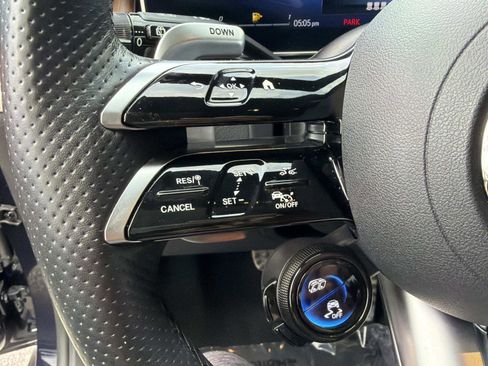 Certified 2024 Mercedes-Benz GLC 43 AMG 4MATIC image 28